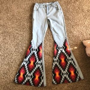 Ranch Dress’n Red/Yellow Design Flare Jeans